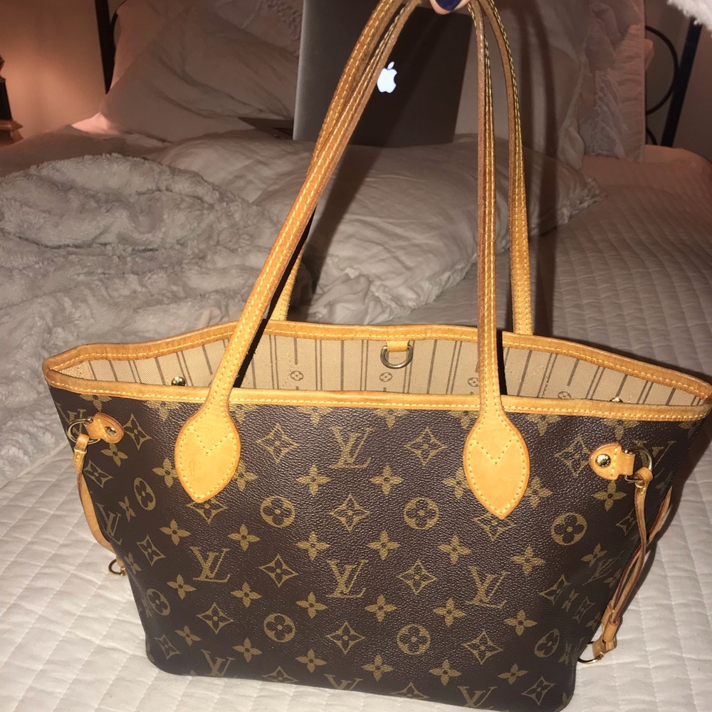 Louis Vuitton PM Neverfull Tote - Picture 2 of 5